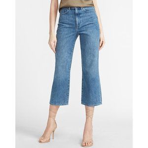 NWT Express High Waisted Cropped Jeans
